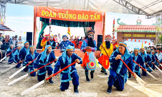 Lễ cung nghinh Thủy Lục