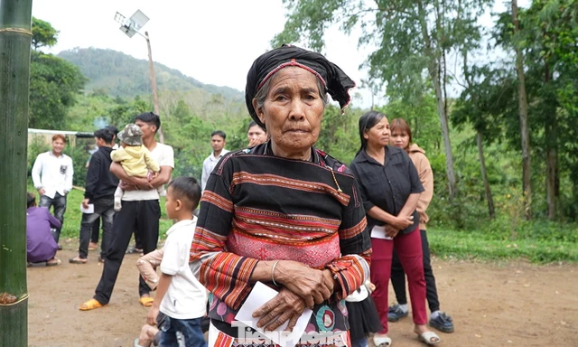 Thôn nằm biệt lập giữa núi rừng ở Gia Lai hoàn thành công tác bầu cử