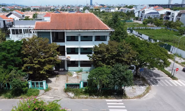 Thông tin mới vụ công sở trên ‘đất vàng’ ở Huế bị bỏ hoang sau 30 tháng bàn giao