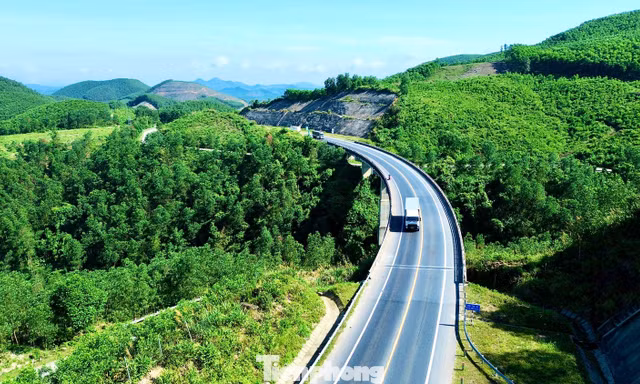 Huế sẽ có tuyến đường tốc độ cao La Sơn - Chân Mây