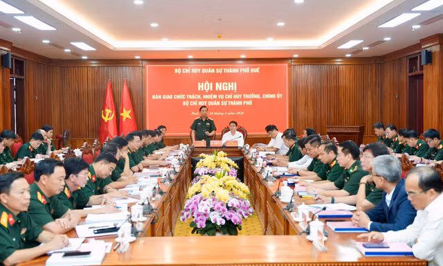 Điều động nhân sự chủ chốt Bộ Chỉ huy Quân sự TP. Huế và tỉnh Quảng Trị