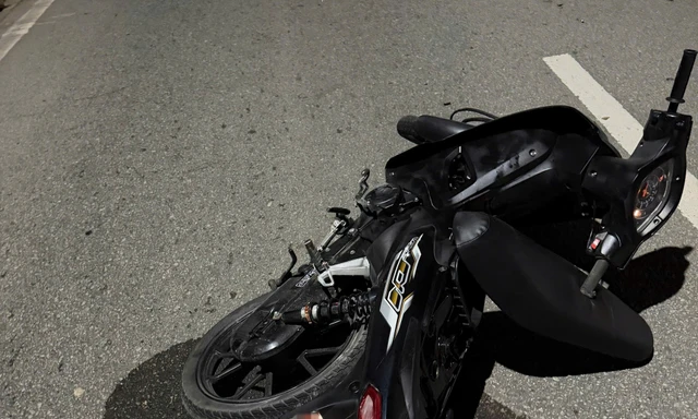 Nam sinh lớp 9 ở Huế chạy xe máy chở 3 lúc rạng sáng tự gây tai nạn, 2 người tử vong