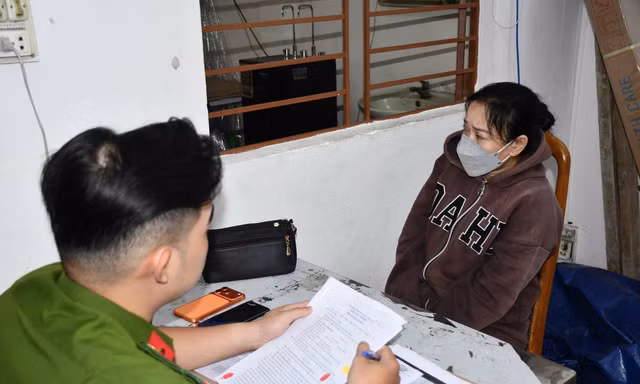 Vừa ra tù, 'nữ quái' lại vào vai người nhà bệnh nhân đi trộm cắp trong bệnh viện