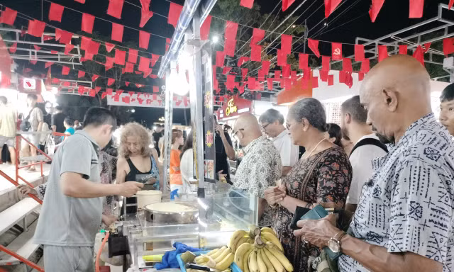 Có gì ở chợ đêm lớn nhất Đà Nẵng vừa 'lên đời'? 