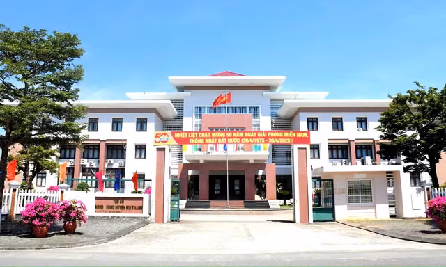 Đà Nẵng: Khởi tố 3 nguyên lãnh đạo huyện vì thiếu trách nhiệm gây hậu quả nghiêm trọng