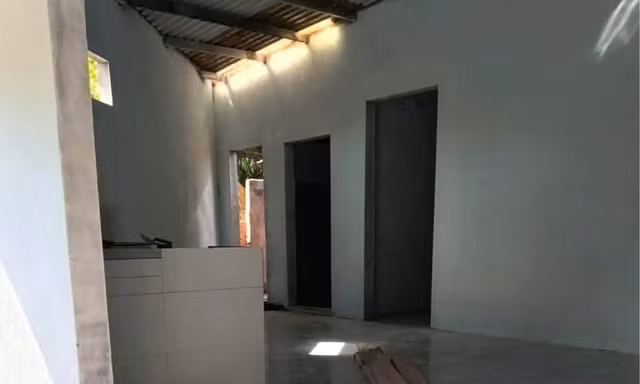 Điện rò rỉ trên mái tôn khiến hai vợ chồng ở Đà Nẵng tử vong