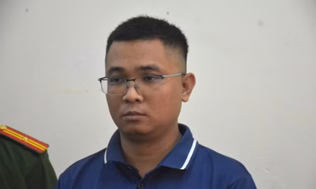 Nhân viên ngân hàng lừa đảo 15 tỷ đồng của khách hàng