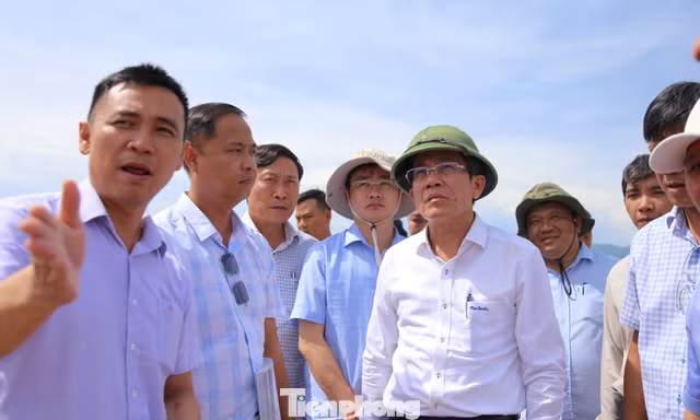 Dự án cầu xây gần 1 thập kỷ không xong, lãnh đạo Đà Nẵng chỉ đạo 'nóng'