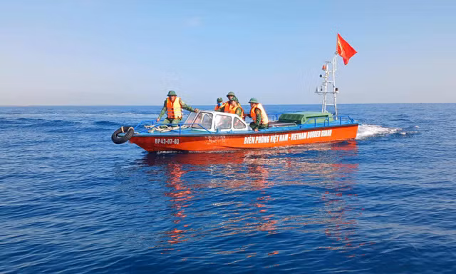 Ngư dân 72 tuổi mất tích, thuyền và giấy tờ tùy thân trôi dạt vào bờ