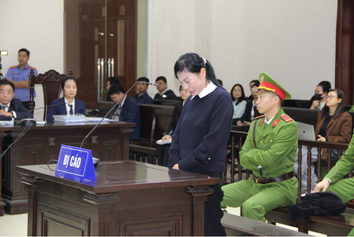 Cựu Bí thư Hoàng Thị Thúy Lan: ‘Chúng tôi mong được tha thứ, khoan hồng’