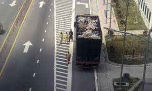 Vụ loạt phương tiện thủng lốp trên cao tốc: Cục CSGT truy ra 'thủ phạm'