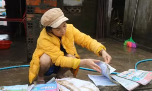 Chốt thời gian cấp sách cho hơn 17.000 học sinh Đắk Lắk bị ảnh hưởng mưa lũ 