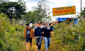 Khởi tố hai anh em ruột xông vào quán nhậu chém 3 người thương vong