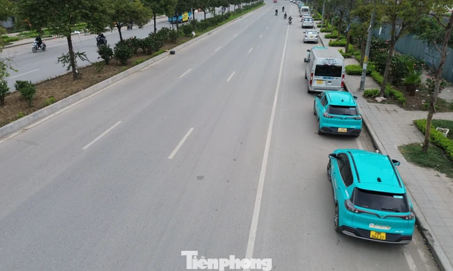 Đề xuất cho phép trông xe tạm dưới lòng đường, vỉa hè: Dân có chỗ đỗ xe hợp pháp, ngân sách thêm nguồn thu