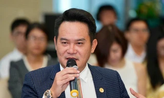 Giải thưởng Sao Đỏ: Không phải chọn người quen, mà tìm người xứng đáng