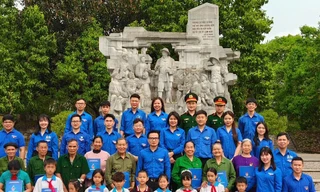 Kỷ niệm 75 năm Ngày Bác Hồ đến thăm và tặng thơ Thanh niên xung phong