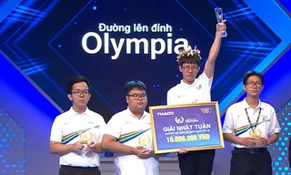 Nam sinh Quảng Trị cán đích 400 điểm giành vòng nguyệt quế và lập đỉnh Đường lên đỉnh Olympia 26