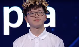 Nam sinh chuyên Khoa học Tự nhiên giành vòng nguyệt quế Olympia với điểm số cách biệt