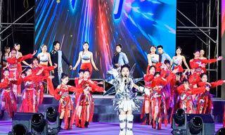 Nữ sinh Hải Phòng giành giải Nghệ sĩ nhí đa năng Búp Sen Vàng