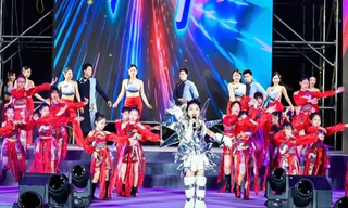 Nữ sinh Hải Phòng giành giải Nghệ sĩ nhí đa năng Búp Sen Vàng