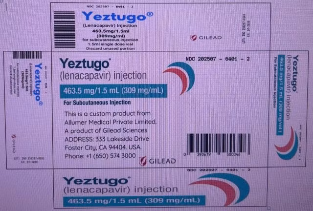 Một nhân viên y tế bị phạt 35 triệu đồng vì quảng cáo 'vaccine HIV' sai sự thật