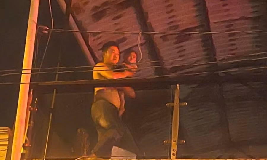 Bộ trưởng Bộ Công an gửi thư khen chiến sĩ cứu cháu bé trong vụ cháy ở TP.HCM