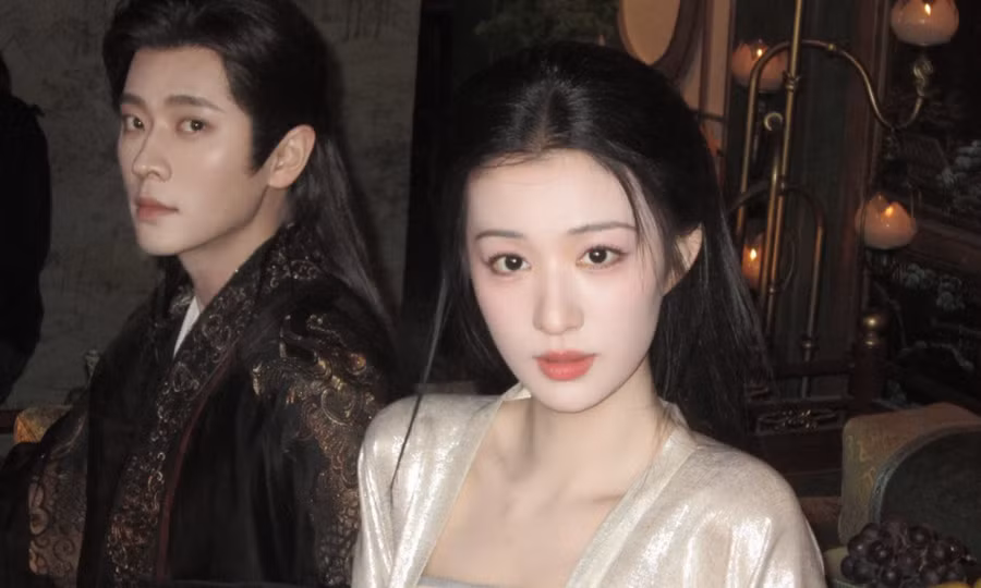 Hơn 100 nghệ sĩ bị tẩy chay