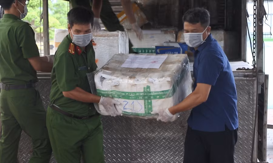 Công an TPHCM bắt 35 đối tượng trong đường dây vận chuyển, mua bán Xyanua đặc biệt lớn