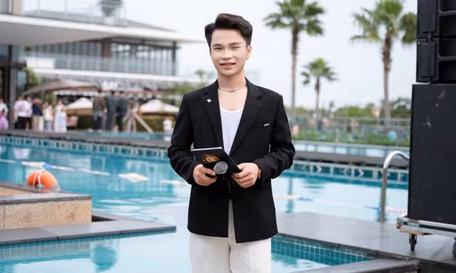 Nam sinh ngành Y từng bước ghi dấu ấn trên hành trình theo đuổi nghề MC