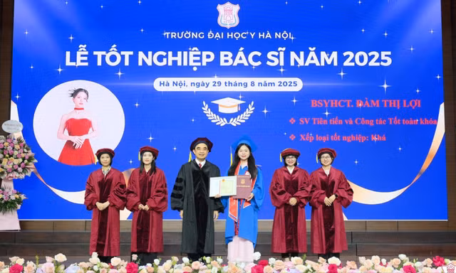 Đàm Thị Lợi: Từ TOP 5 Sinh viên tiêu biểu Đại học Y Hà Nội đến tân Bác sĩ nội trú Y học cổ truyền 