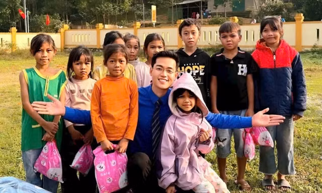 Công tác Đoàn tại trường đại học: Định hướng phát triển theo chiều sâu, gắn chuyên môn và phát triển năng lực sinh viên