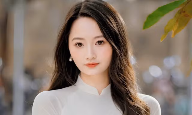 Bỏ ngang một ngành học để theo đuổi nghề giáo, nữ sinh trường ĐH Hải Dương tìm thấy 'con đường' của mình 