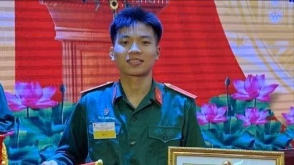 Thượng sĩ Đặng Hồng Phú - Hành trình rèn luyện và định vị bản thân giữa môi trường quân đội
