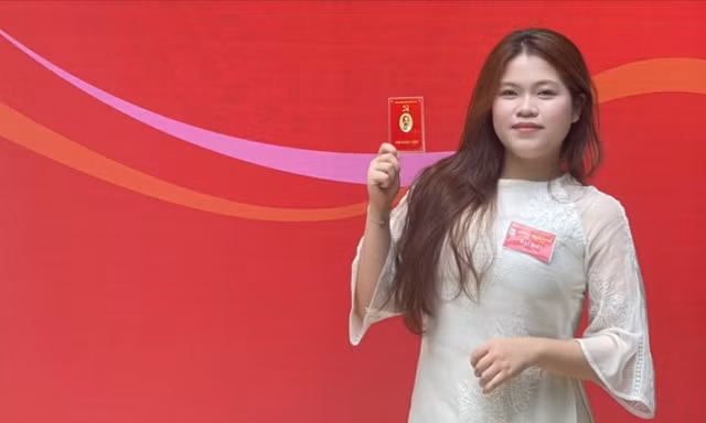 Nữ sinh yêu du lịch và ước mơ trở thành cầu nối văn hóa Việt Nam đến thế giới