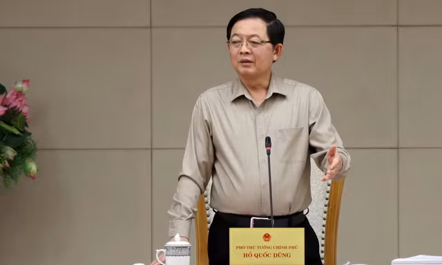 Khẩn trương cắt giảm 50% thời gian giải quyết thủ tục hành chính 