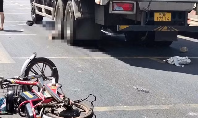 Nữ sinh lớp 9 chết thương tâm sau va chạm với xe tải trên đường Hồ Chí Minh