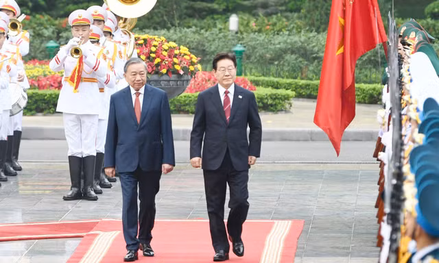 Tổng Bí thư, Chủ tịch nước Tô Lâm chủ trì Lễ đón chính thức Tổng thống Hàn Quốc