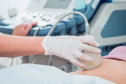 Trưởng phòng khám ở Cà Mau ký khống giấy chuyển viện, lắp camera ở nơi 'tế nhị'