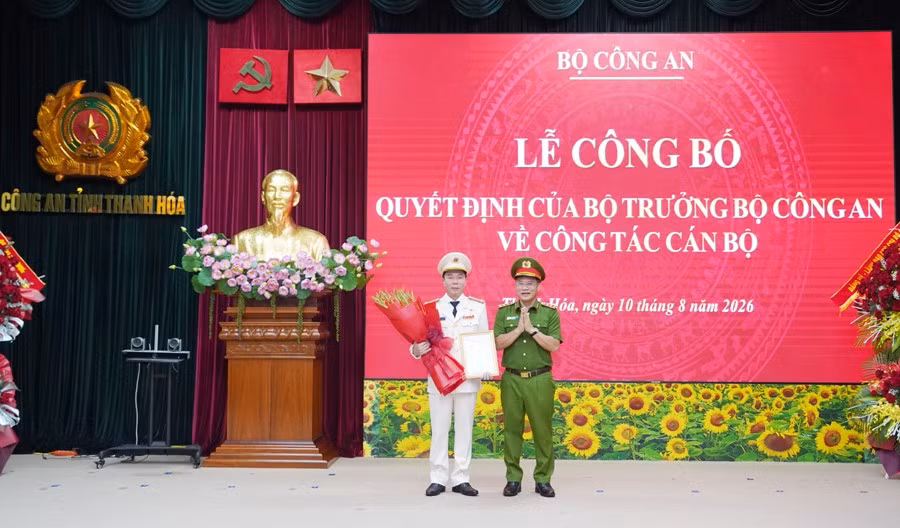 1-thu-truong.jpg