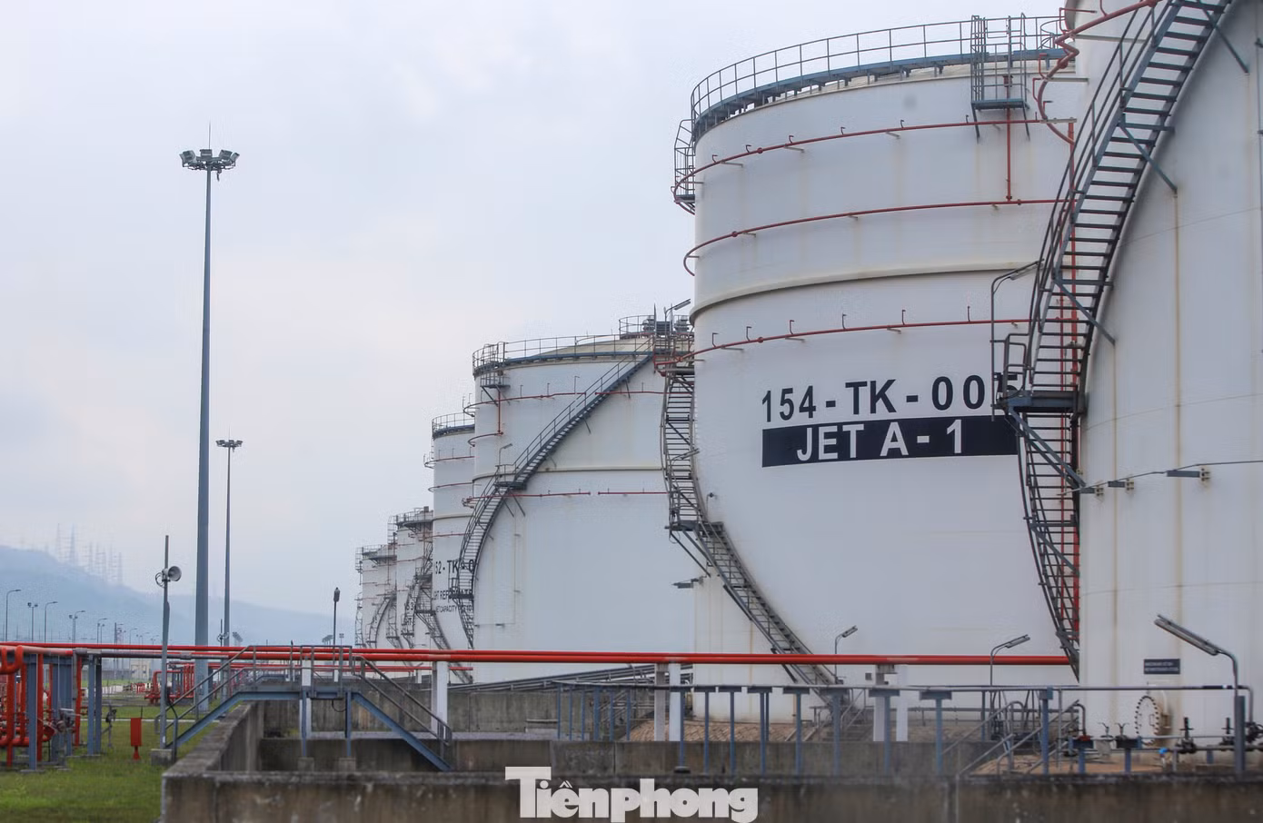 tp-34-7734.jpg