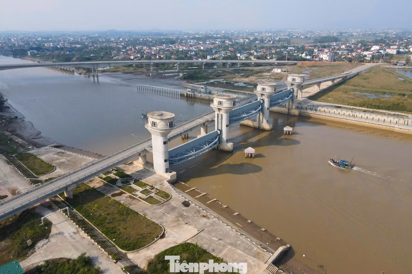 tp-1.jpg