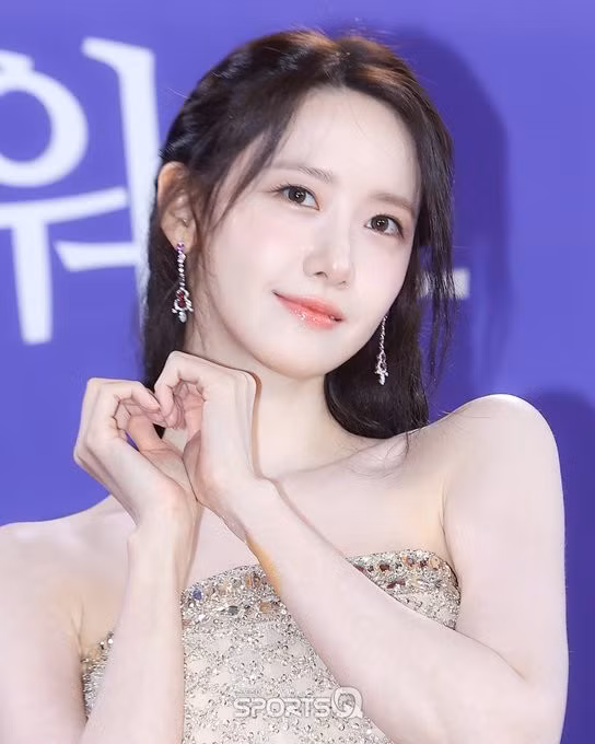 yoona-2.jpg