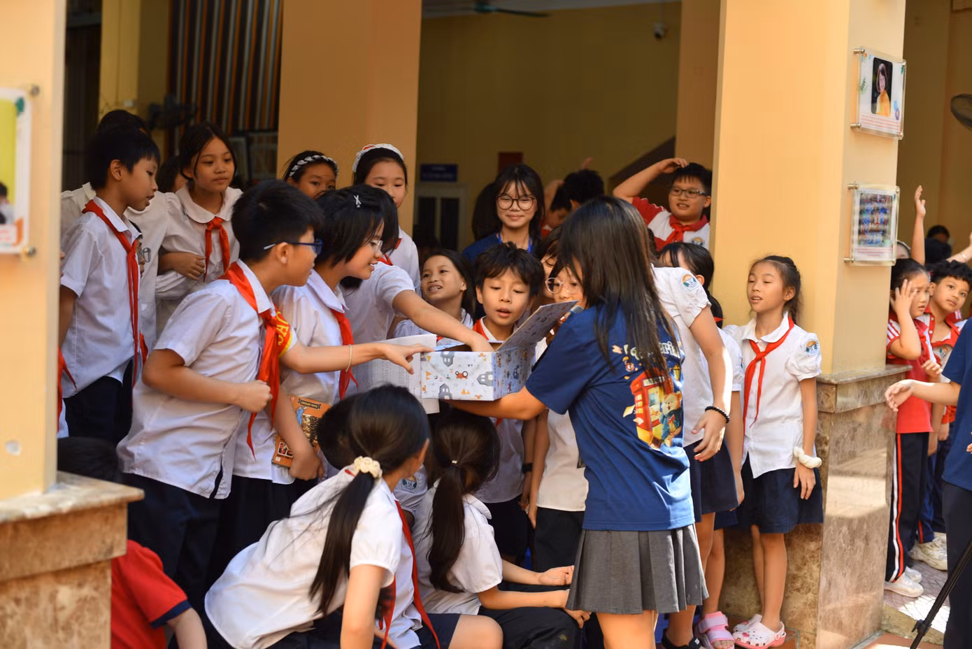 phan-thuong-khi-tham-gia-gameshow.jpg