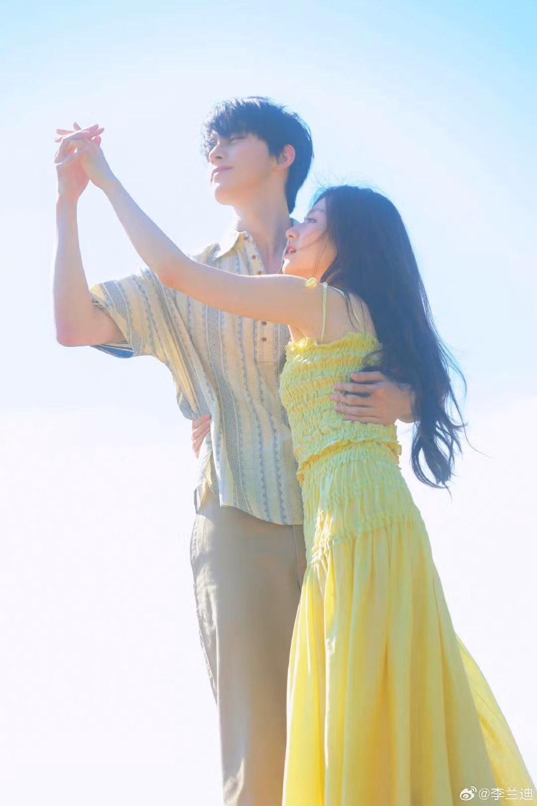 thuy-bang-lan-dich.jpg