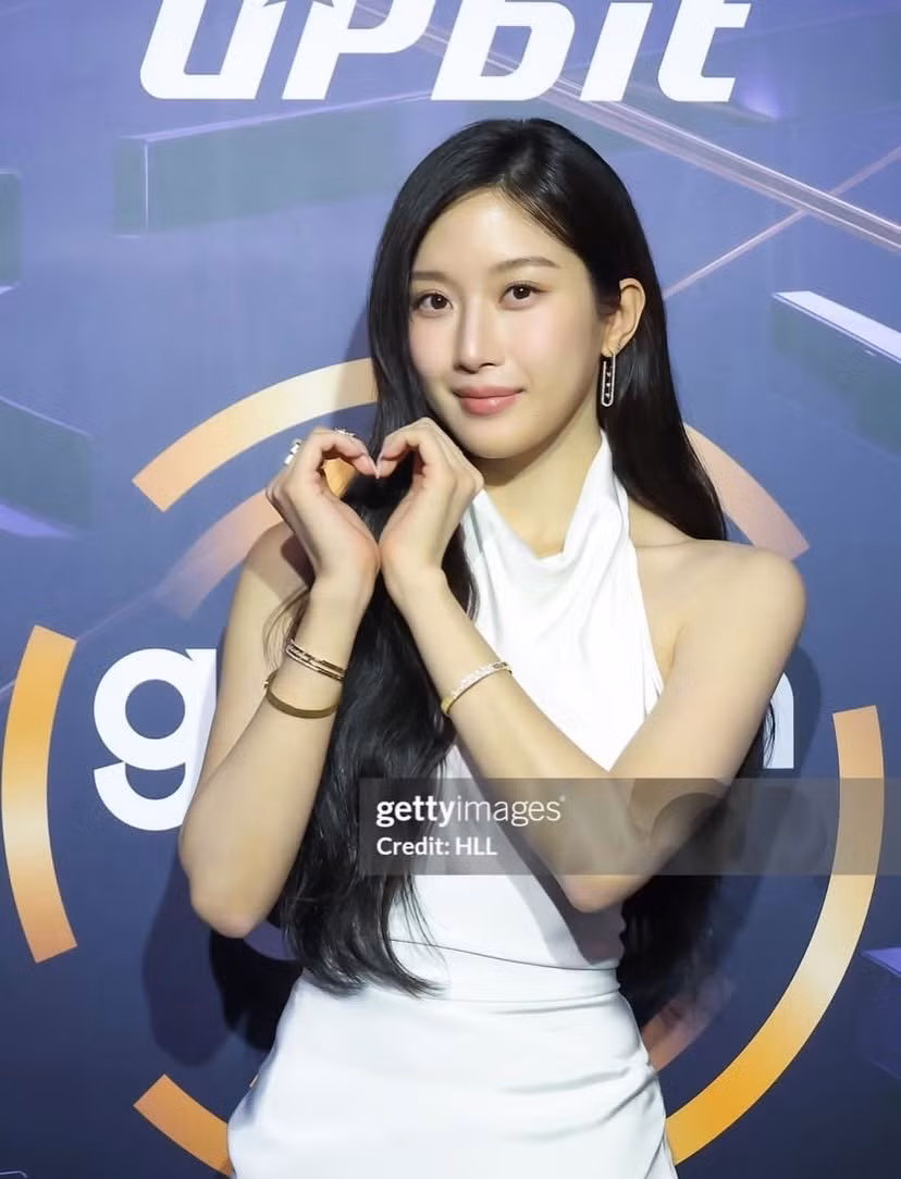 moon-ga-young-1.jpg