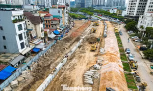Trên công trường dự án Vành đai 2,5 vừa thi công, vừa giải phóng mặt bằng