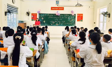 Người nộp thuế lo không có hóa đơn chứng từ sẽ không được giảm trừ chi phí giáo dục khi tính thuế (trong ảnh, một lớp học trong trường công lập)Ảnh minh họa: DNHN