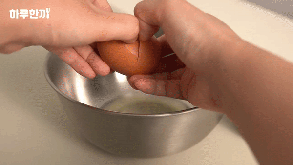 Sau cà phê Dalgona đến lượt trứng rán bọt biển gây “bão” ở Hàn Quốc ảnh 3