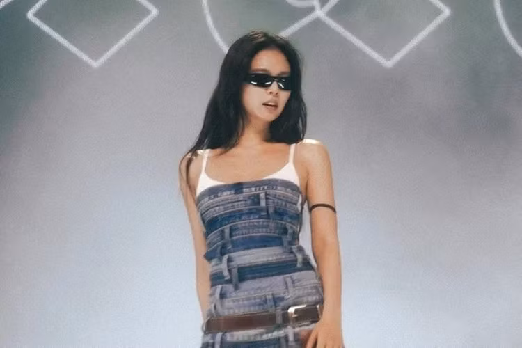 jennie.jpg