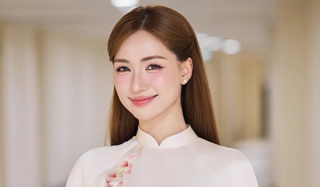 Hòa Minzy chuyển 300 triệu đồng cho người dân Nghệ An, nhiều nghệ sĩ khác  cũng hỗ trợ | Báo điện tử Tiền Phong